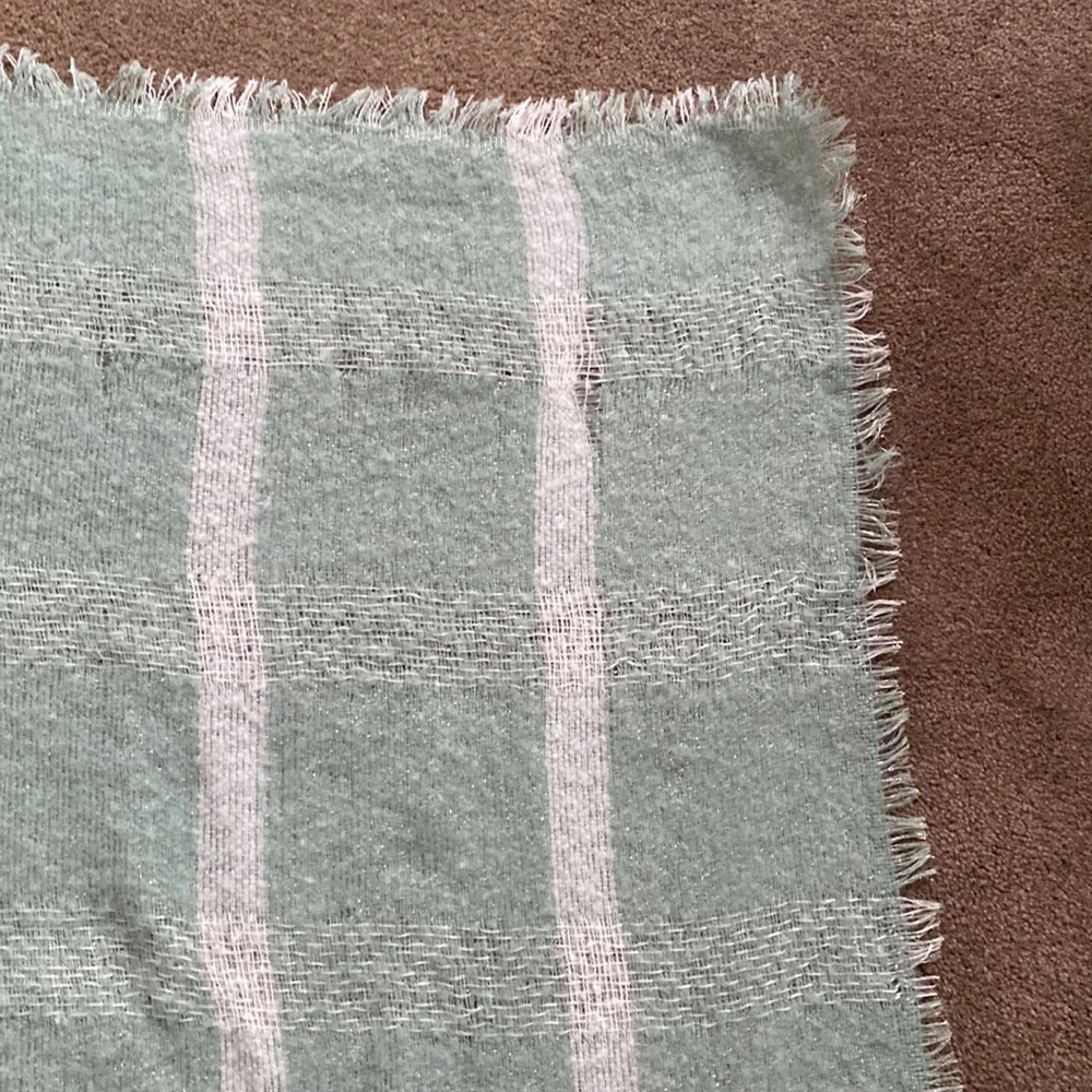 LC Lauren Conrad Beverly Hills Sparkle Plaid Wrap